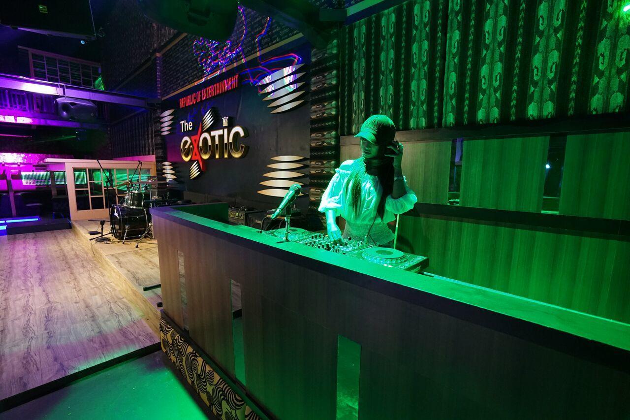 The L Hotel Entertainment Batam Eksteriør billede