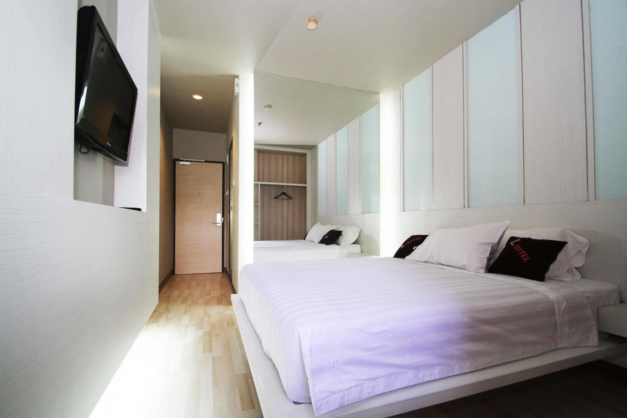 The L Hotel Entertainment Batam Eksteriør billede